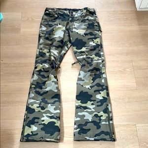 Oakley Foxtrot soft shell snowboard pant